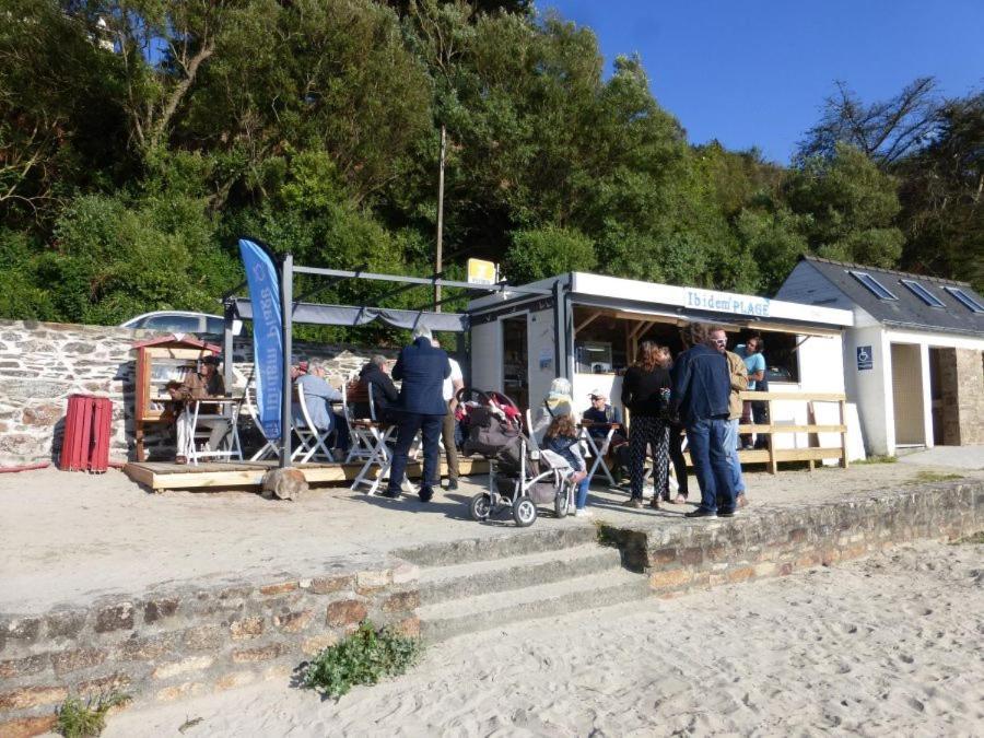 Ty Ar Mor Maison De La Mer, A 40 M De La Plage Saint-Michel-en-Grève 外观 照片
